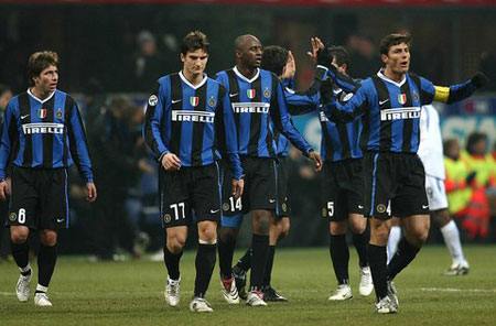  洛里昂主场气势如虹，球迷助威助推球队连胜